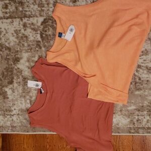 2 Old Navy Tank tops Amber and Peach XS Petite